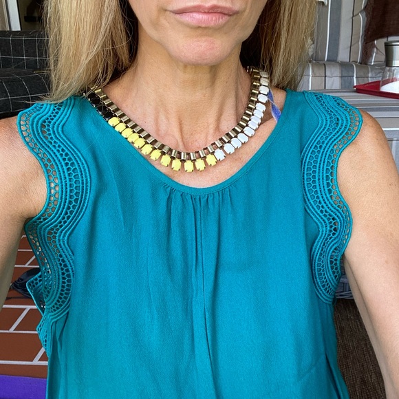 Duo of statement necklaces - Picture 10 of 10